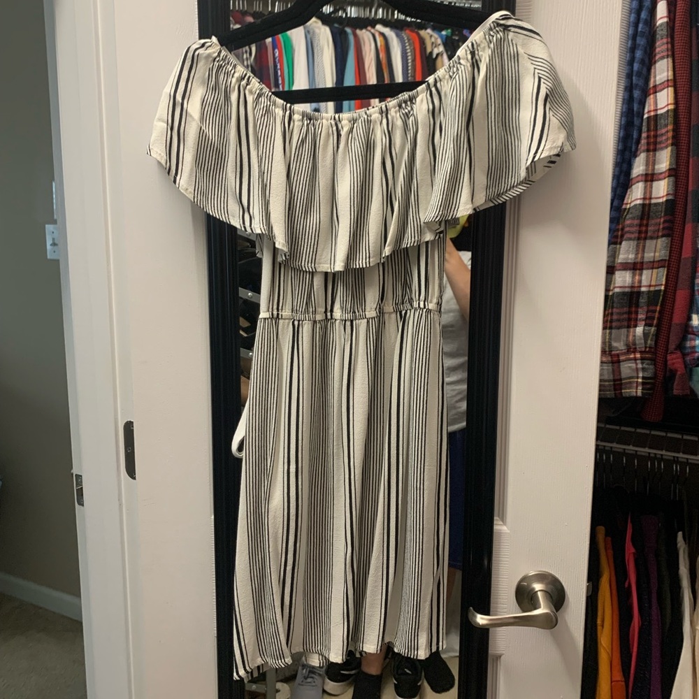 Forever 21 Off Shoulder Mini Dress